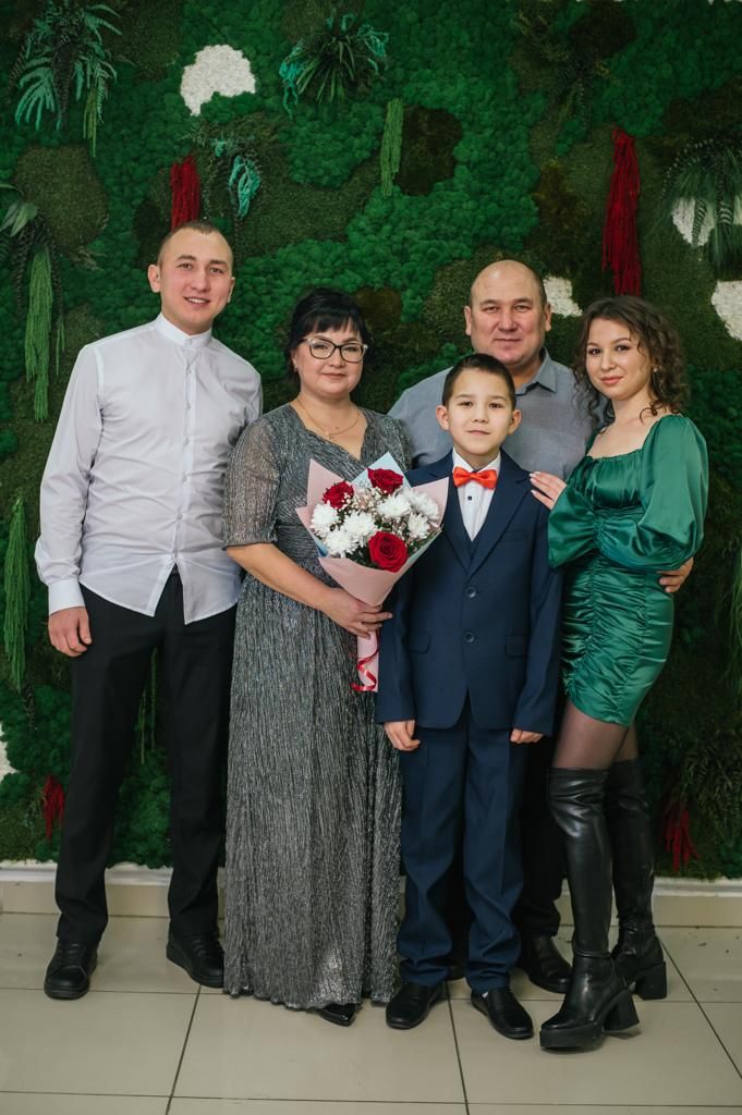 Муниципаллă службăра 20 çула яхăн тăрăшакан Ольга Макарова ял-йыша яланах пулăшма хатӗр