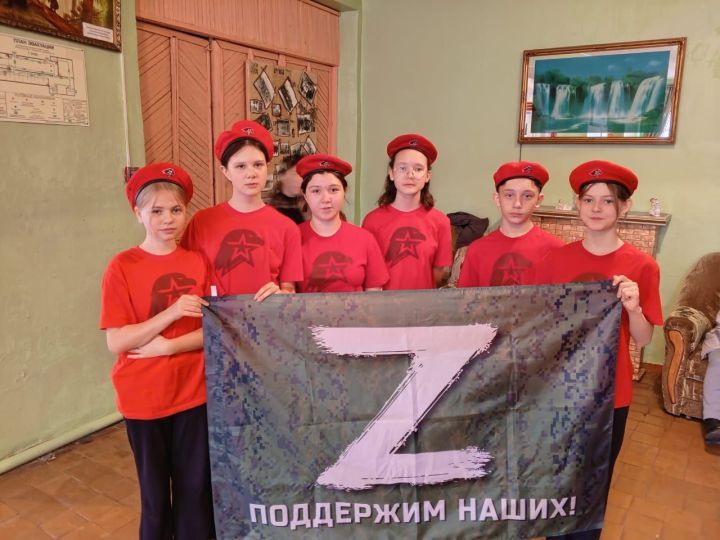 Якурккелӗнчи ыркăмăллăх концертӗнче пухăннă укçа та салтаксем валли