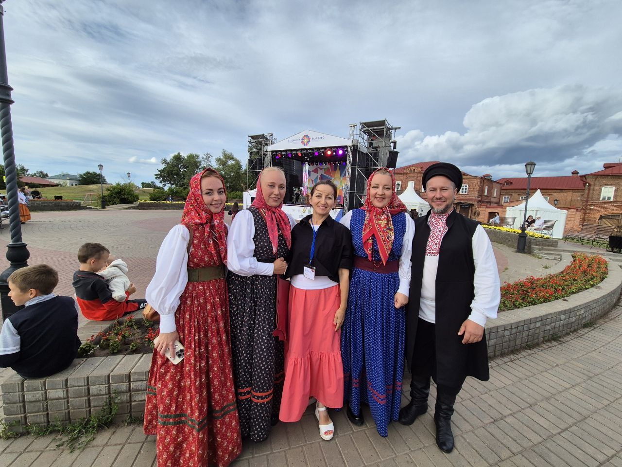 Свияжскра «Раççейӗн кăмăл-сипет пӗрлӗхӗ – тӗнчене чӗнсе калани» фестиваль уçăлчӗ