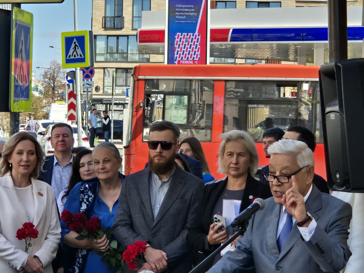 Хусанта Карл Фукс çуртӗнче Александр Сергеевич Пушкина халалласа мемориаллă палăк уçăлчӗ