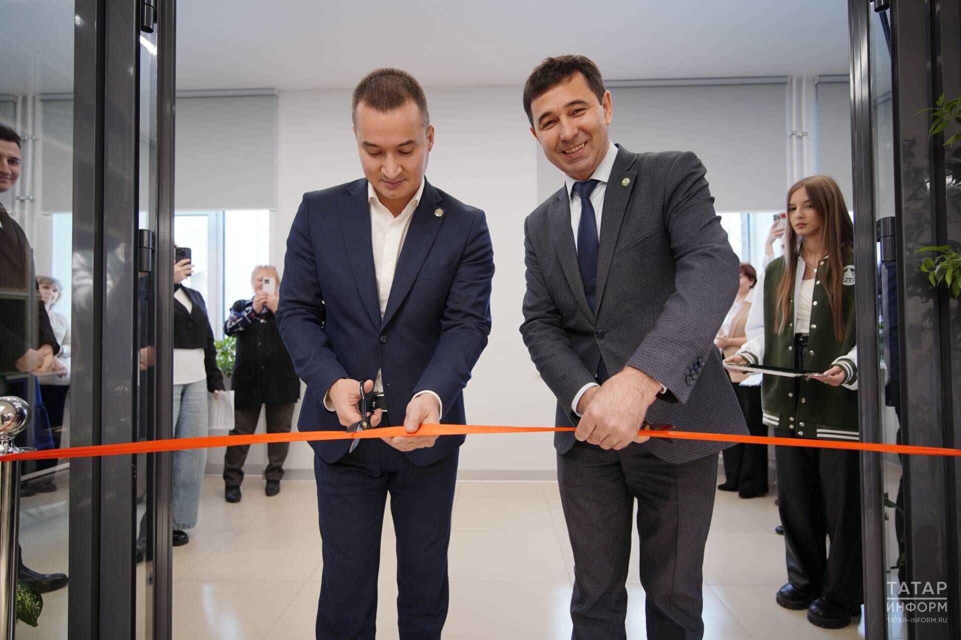 Çамрăксене, вӗренекен мăшăрсене пулăшмалла