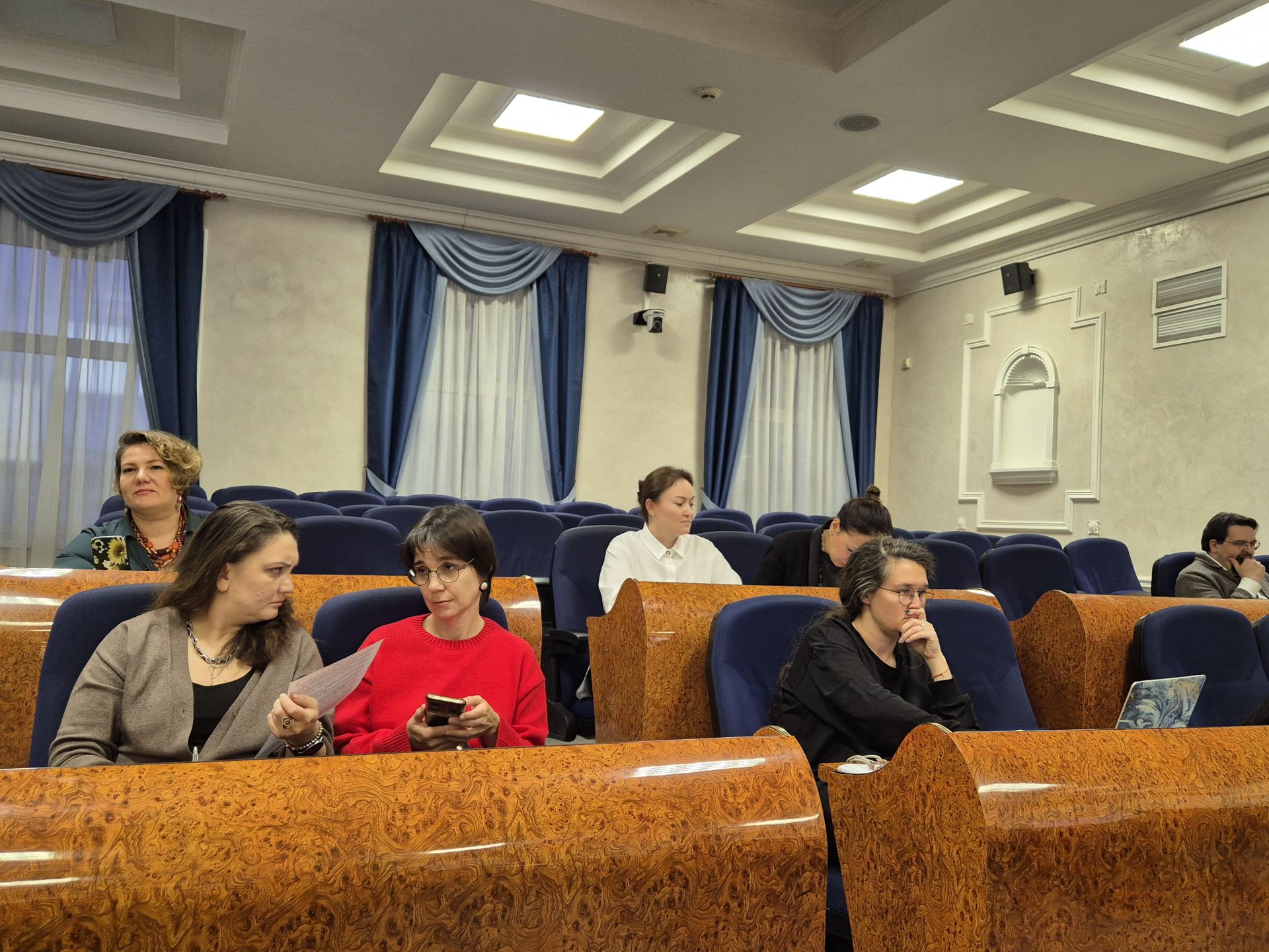 ТР Культура Министерстви ҫумӗнчи Обществӑлла канаш ҫитес ҫула лартнӑ тӗллевӗсене сӳтсе яврӗҫ
