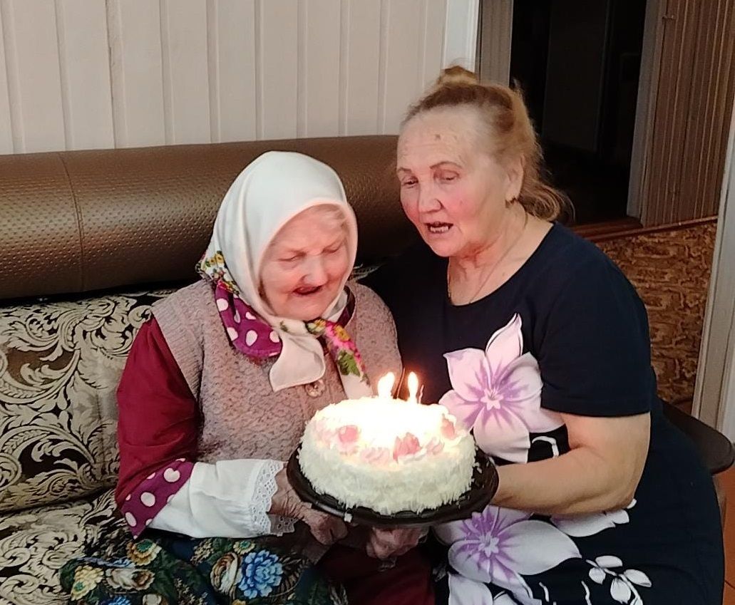 Çӗпрел районӗнчи Мария Петровна Шуркина 104 тултарчӗ!