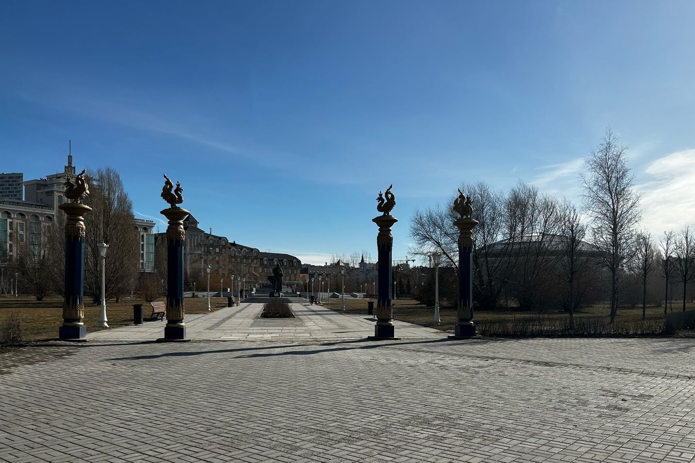 Март вӗçленет, хӗлле чăннипех сывпуллашать пирӗнпе