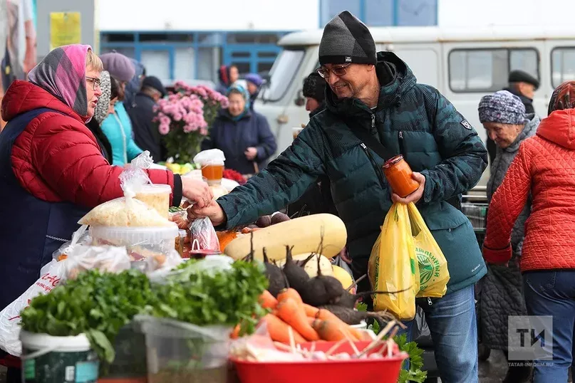 Ярмарккӑсенче 335 миллион тенкӗлӗх ял хуҫалӑх продукцине туяннӑ