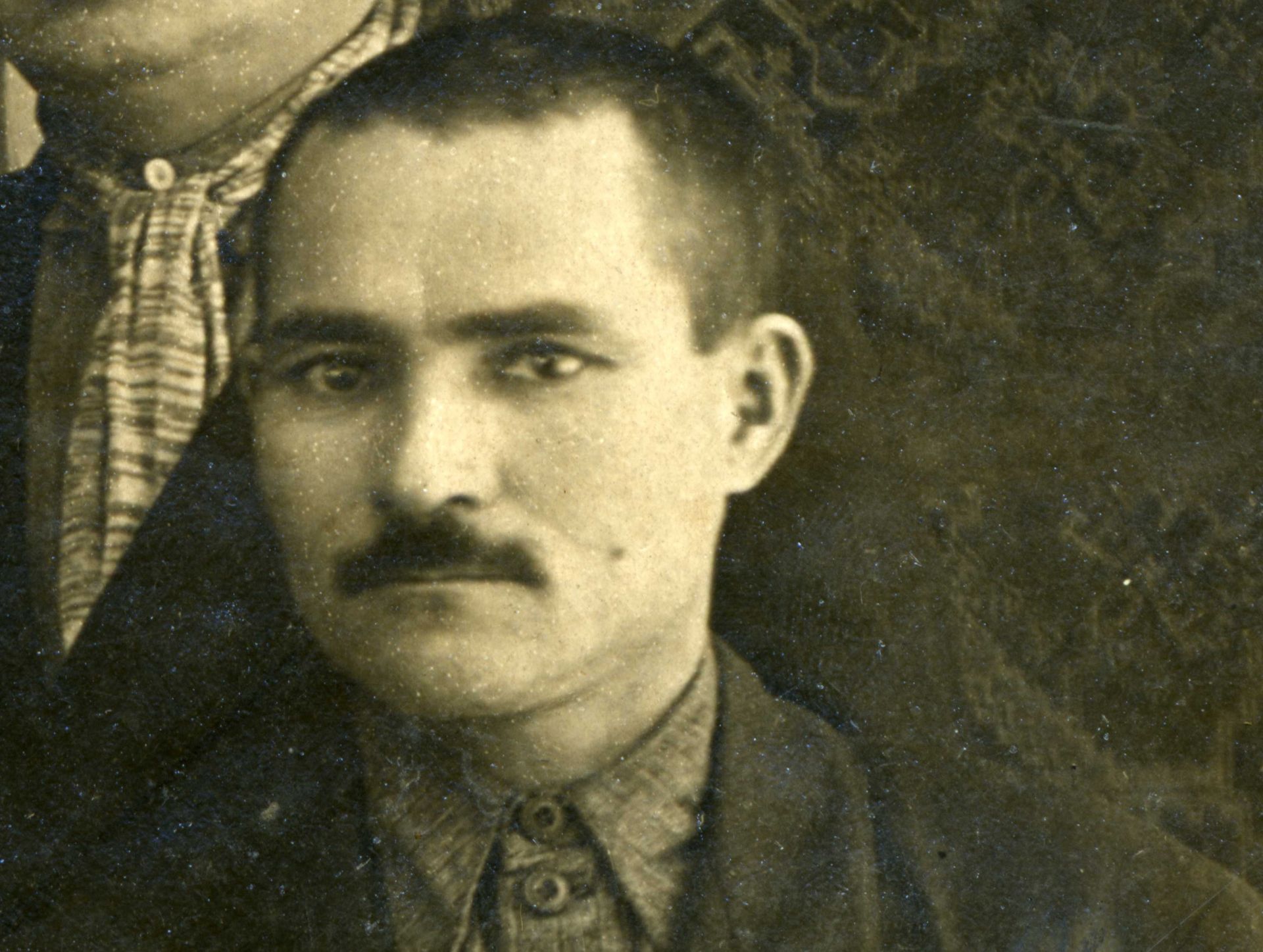 Салтак çырнă виç кӗтеслӗ çырусем..