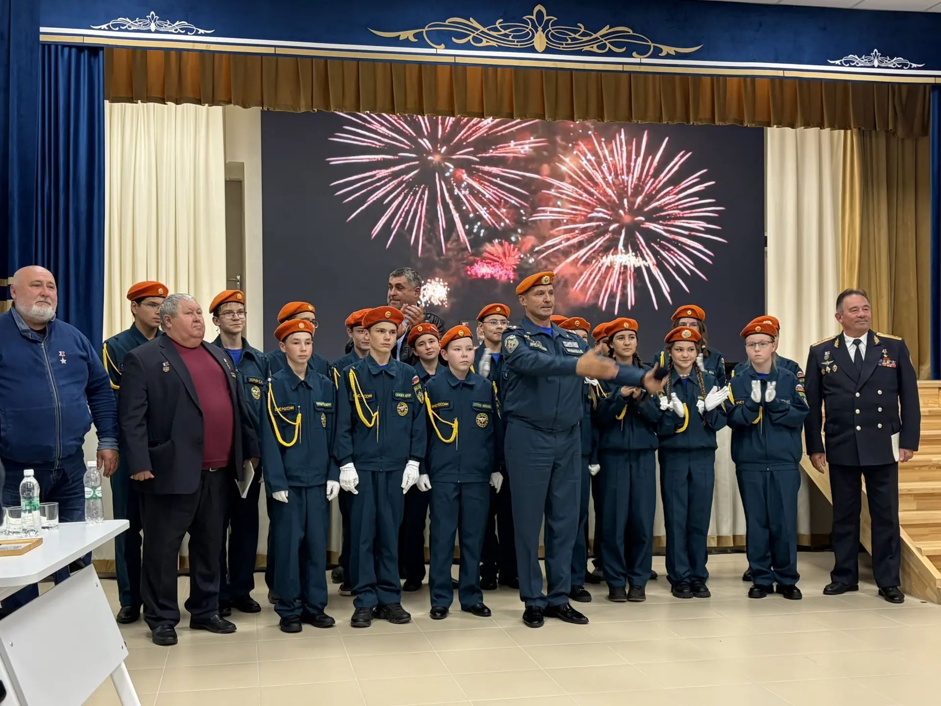 Раççей Геройӗсем Чăваш Енре шкул ачисем валли Паттăрлăх урокӗ ирттернӗ