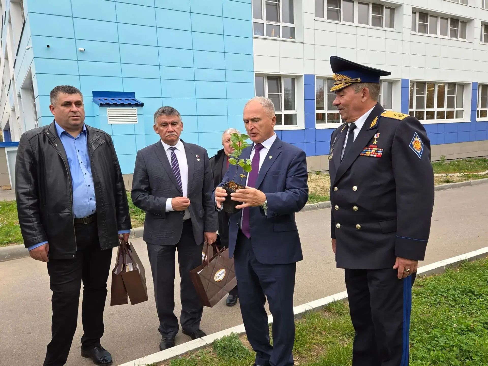 Раççей Геройӗсем Чăваш Енре шкул ачисем валли Паттăрлăх урокӗ ирттернӗ