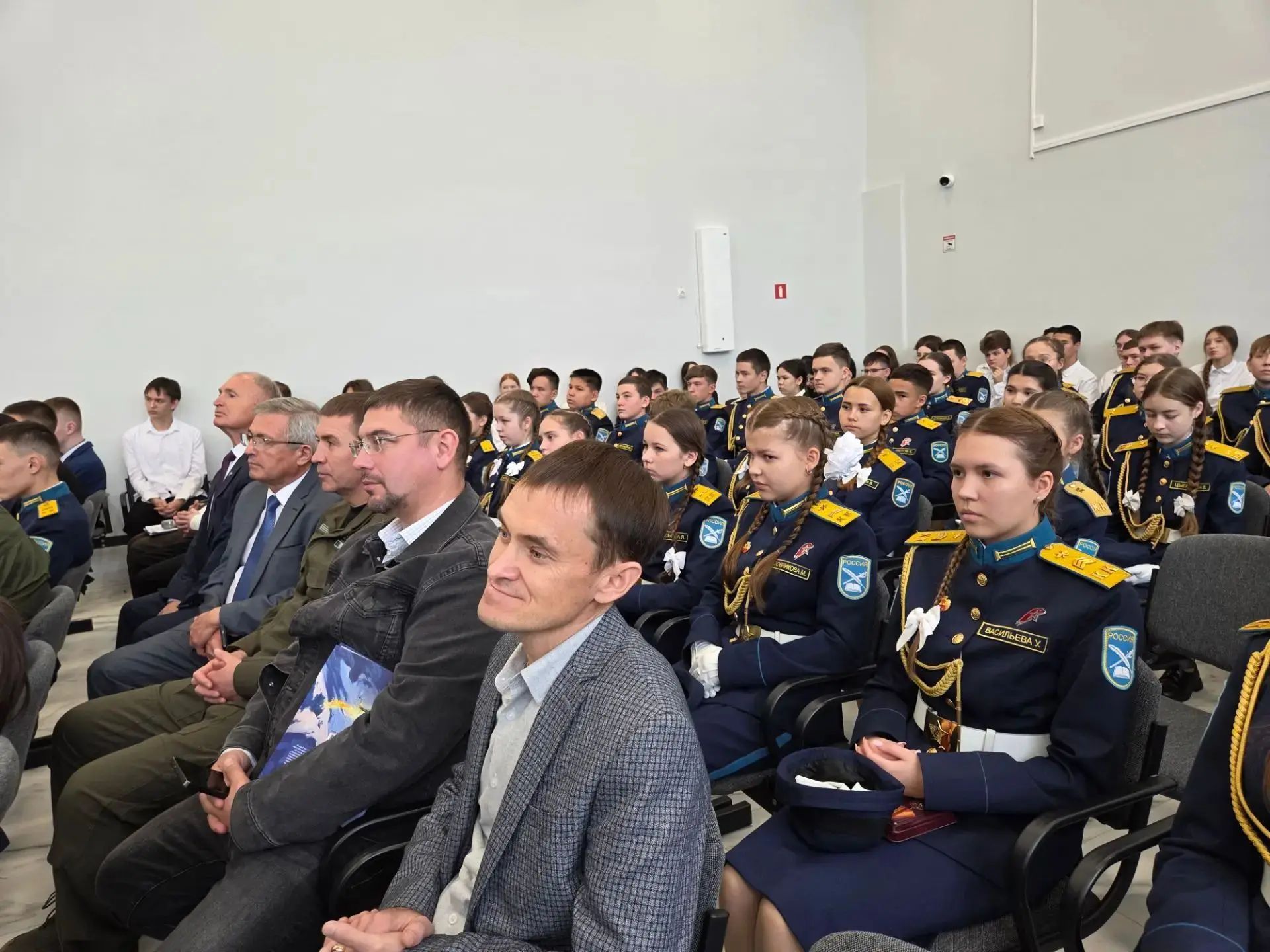 Раççей Геройӗсем Чăваш Енре шкул ачисем валли Паттăрлăх урокӗ ирттернӗ