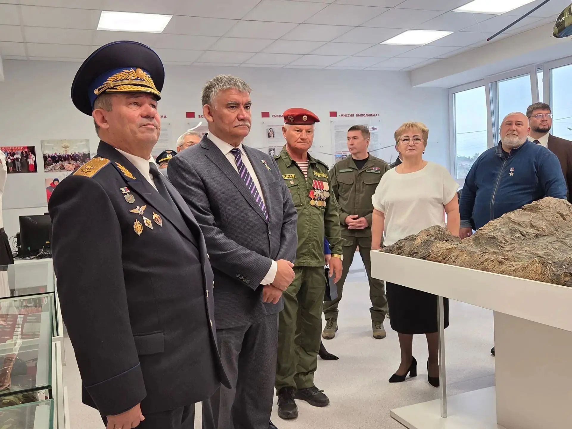 Раççей Геройӗсем Чăваш Енре шкул ачисем валли Паттăрлăх урокӗ ирттернӗ