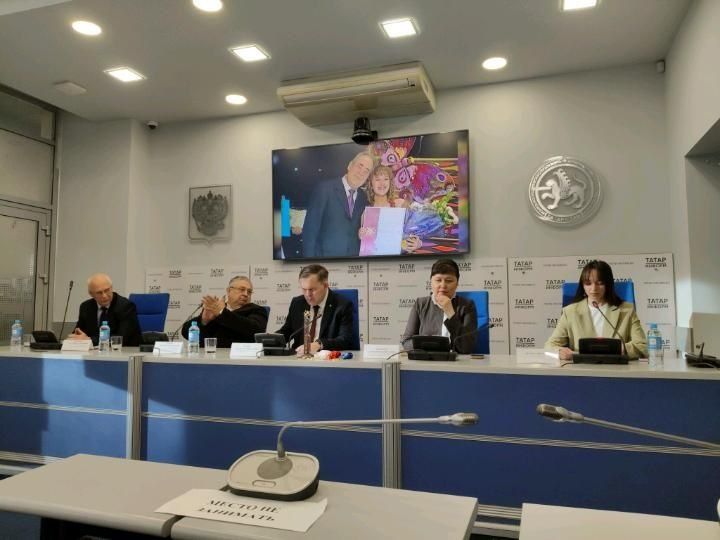 Конкурс – ачасемпе çамрăксене пултарулăхне уçма тӗрев паракан тытăм