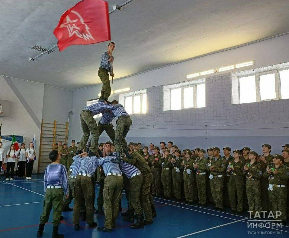 «Зарница 2.0» вăййи зона тапхăрӗн чи вăйлă командисене палăртӗç