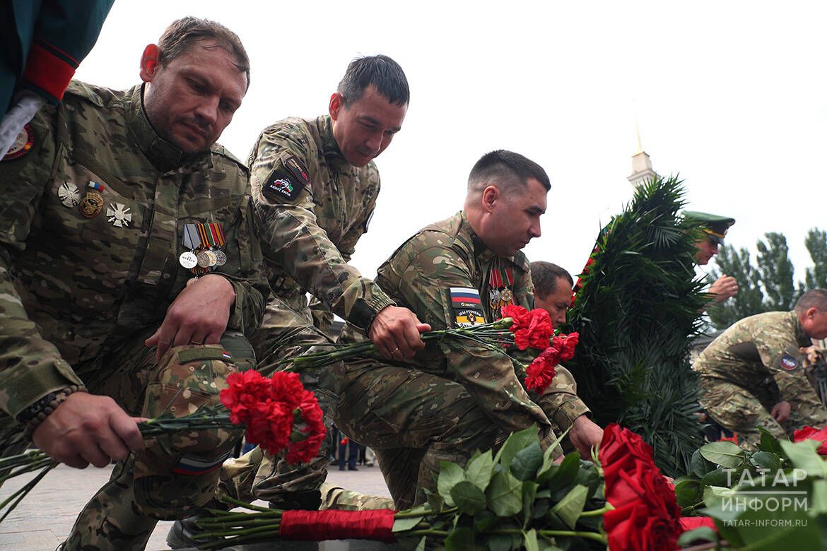 Хусанта Тăван çӗршывăн Аслă вăрçи пуçланнине палăртакан Асăнупа хурлану кунне паллă турӗç