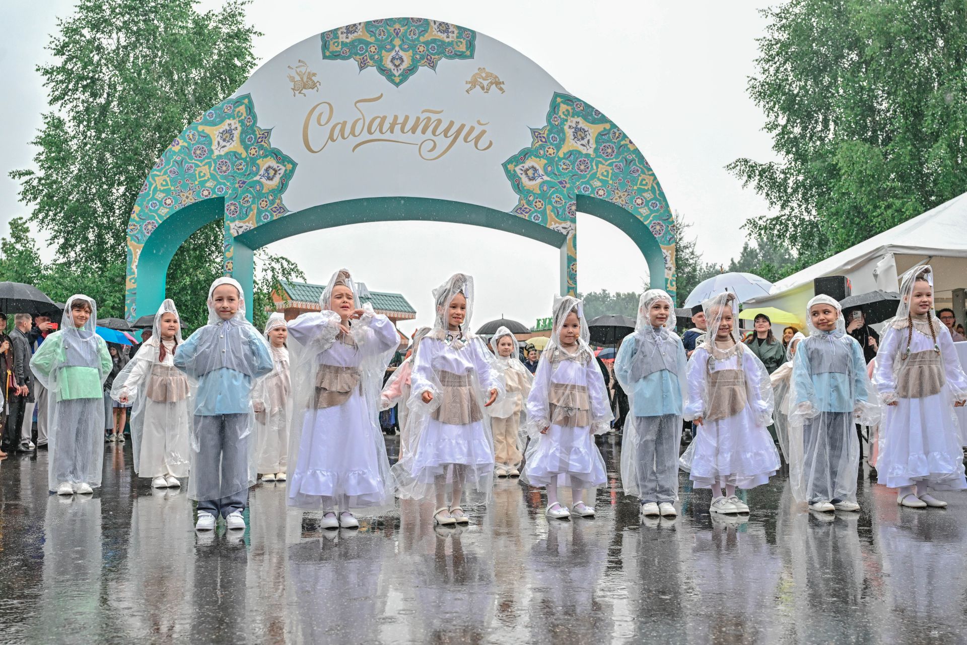 Ӗнер Хусанта харăсах виçӗ çӗрте Сабантуй иртрӗ