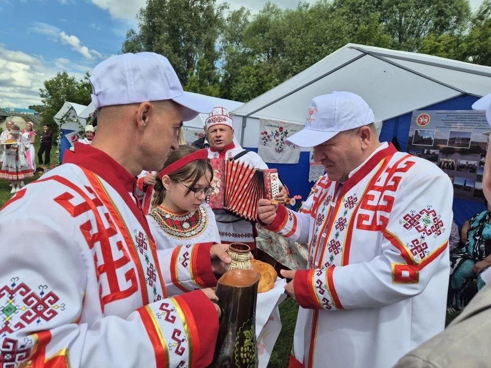 Ҫӗпрел Акатуйӗн паттӑрӗ кӑҫал Алексей Шингарев!