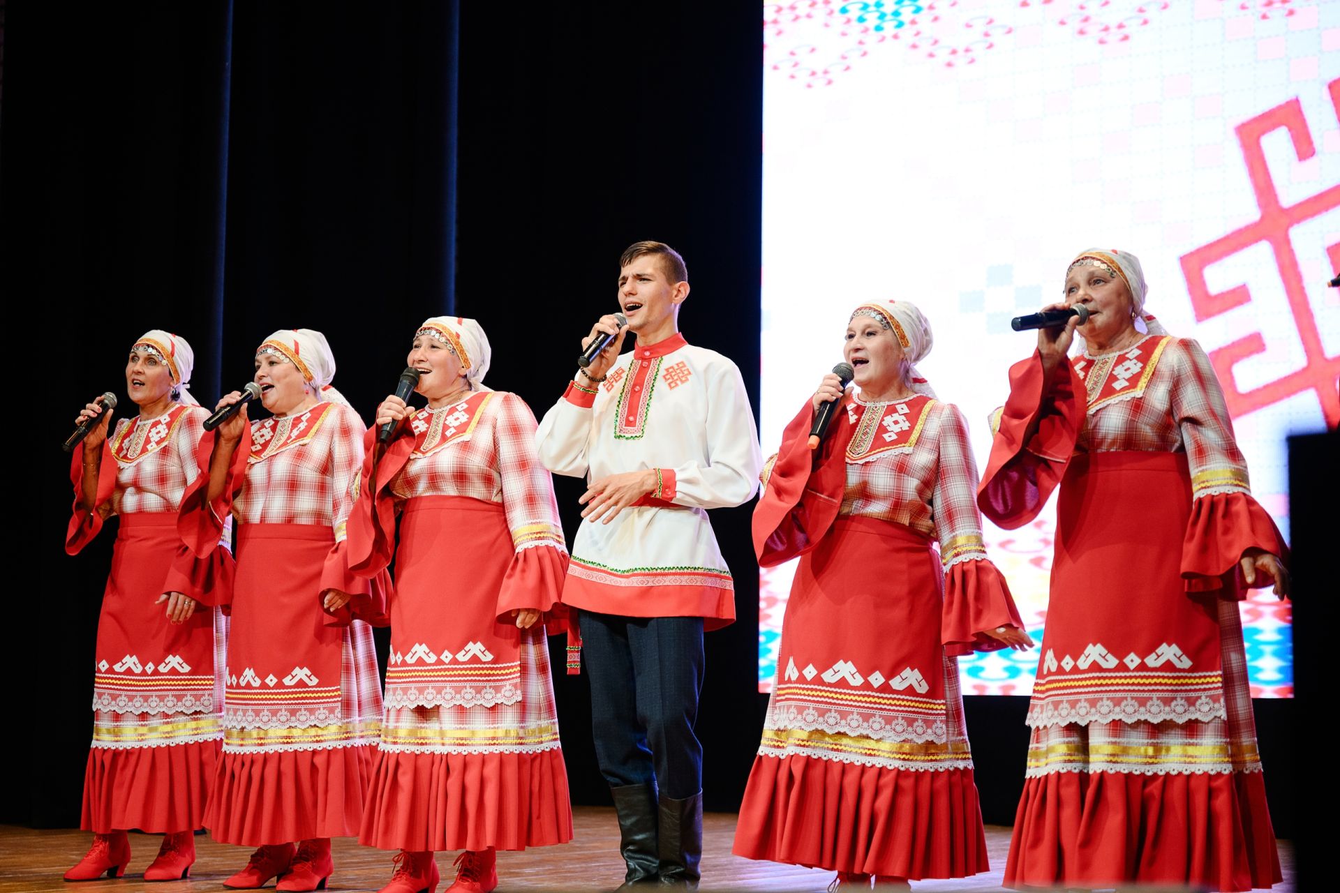 «Теччӗ шевлисем» фестиваль иртрӗ