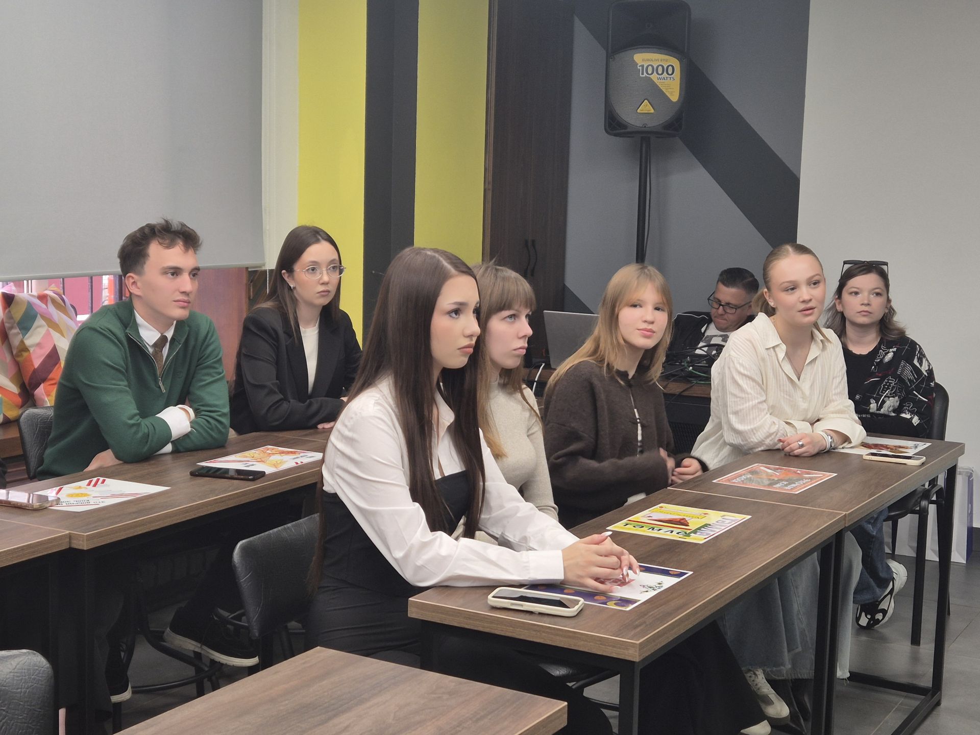 В Казанском Инновационном университете в день выборов поздравили именинников