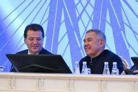 Хусанта ӗçсӗрлӗх шайӗ чакнă, туристсен шучӗ ӳснӗ, çӗнӗ самолетсем тăвăнаççӗ... Тата мӗн çинчен калаçнă хула Думинче?