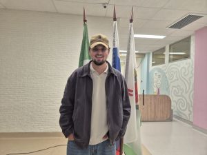 Вчера Игнат Изотов отметил день рождения, а сегодня пришел отдать свой голос