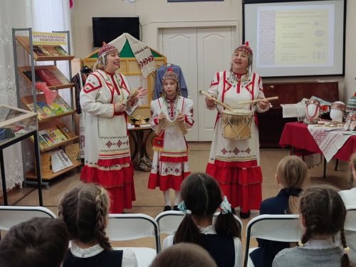 Лениногорскра ачасем чăваш культурипе паллашнă