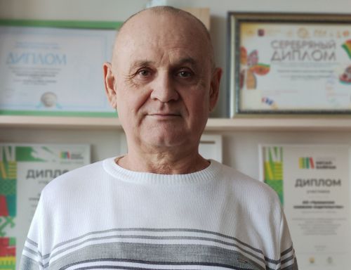«Чăваш романӗ» конкурсра Анатолий Хмыт çӗнтерчӗ