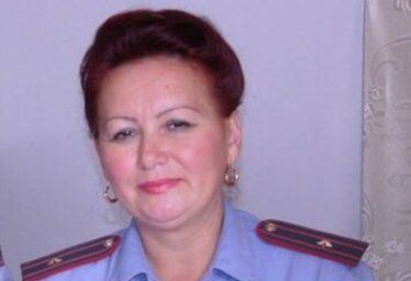 Галина Кӗмӗл: «Милиципе поэзи хушшинче çыхăну тупрăм-тупрăмах!»