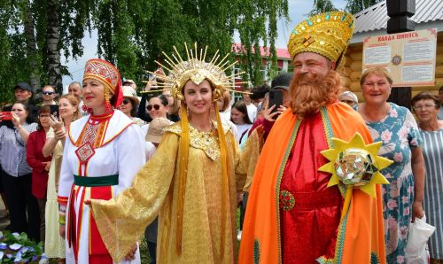 Мăкшăсен «Валда Шинясь» уявӗ Теччӗ районӗнче иртрӗ