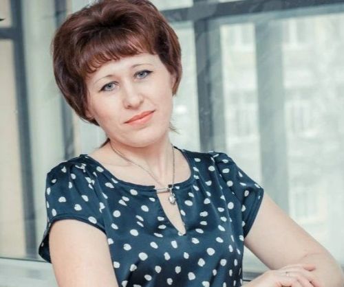 «Сувар» хаçат тӗп редактор çумӗн Вера Александрован паян çуралнă кун!