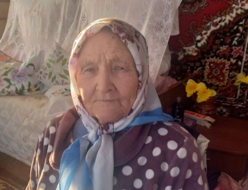 Ольга Митрофановна МИХАЙЛОВĂНА 80 çул тултарнă ятпа саламлатпăр!