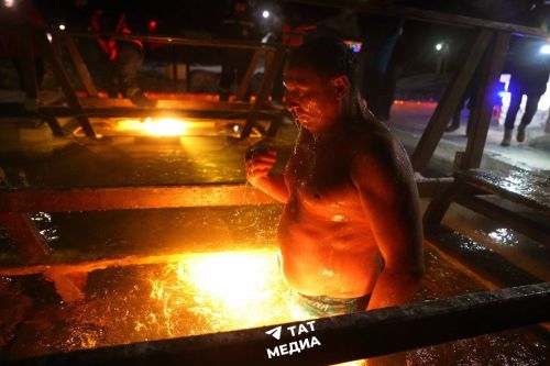 Çăлавçăсем Кăшарни вăхăтӗнче Хусанти шыва кӗмелли вырăнсене тӗрӗслӗç