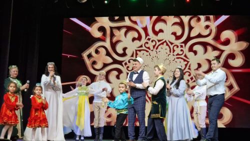 Наталья Клементьева çемье конкурсӗнче «Рухи Нечкэбил» номинаци çӗнтерӳçи пулса тăчӗ