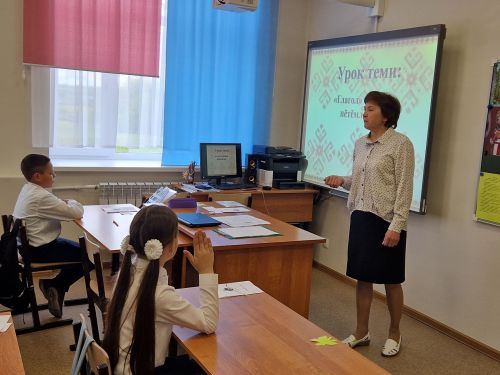 Тутарстан шкулӗсем çӗнӗ çултан çӗнетнӗ информаци системинче ӗçлеме пуçлаççӗ