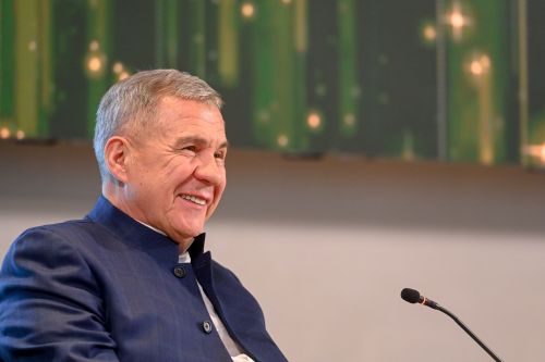 ТР Раисӗ Рустам Минниханов çулленхи пресс-конференцире çулталăк пӗтӗмлетӗвӗсене турӗ