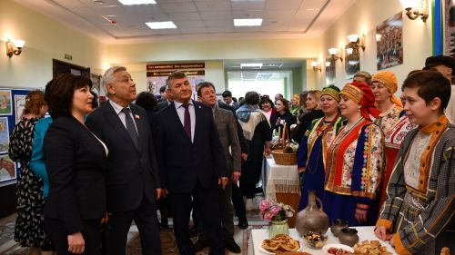 ФАРИД МУХАМЕТШИН РАЙОН АТАЛАННИНЕ ПАЛĂРТРӖ
