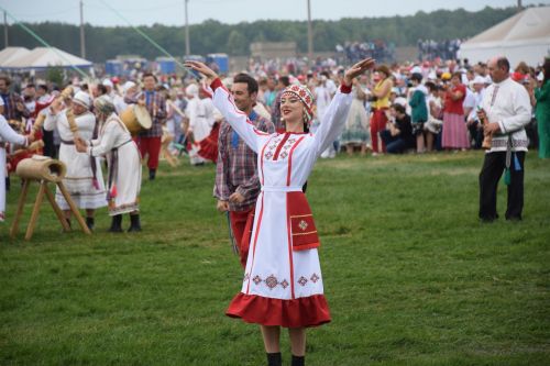 ПО МАТЕМАТИЧЕСКИМ ПОДСЧЕТАМ ЧУВАШ  БОЛЬШЕ, ЧЕМ УКАЗАНО В ИТОГАХ ПЕРЕПИСИ