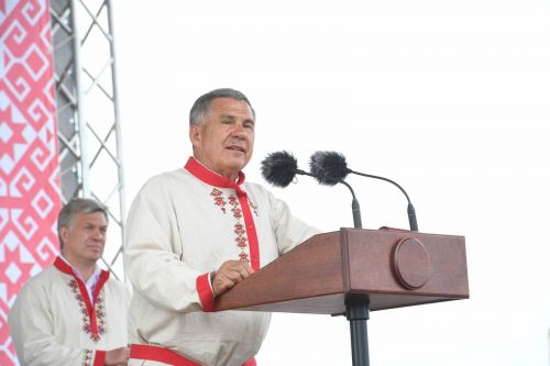 Паян Тутарстан Раисӗн Рустам Миннихановăн çуралнă кун