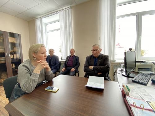 Теччӗре паян И.Я.Яковлев çуралнăранпа 175 çул çитнине паллă тăвасси пирки йӗркелӳ ушкăнӗн канашлăвӗ иртрӗ.