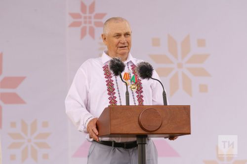 Иван Иванович яла мӗнле аталантармаллине лайăх пӗлет