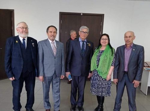 Евгений Турхан Шупашакарти таврапӗлӳçӗсен пухăвне хутшăннă