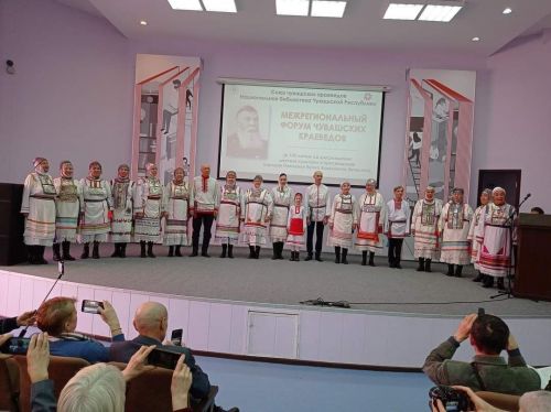 Евгений Турхан Шупашакарти таврапӗлӳçӗсен пухăвне хутшăннă