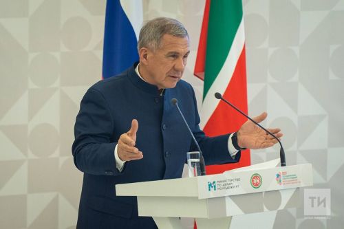 Рустам Минниханов: «Деструктивлă пӗрлешӳсене пуç çӗклеме памалла мар»