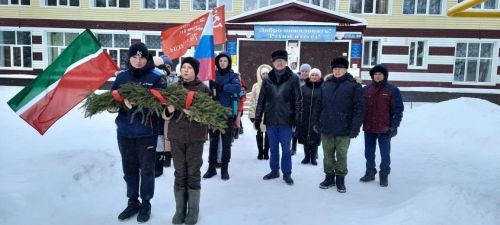 Çармăс шкулӗнче вӗренекенсем «Зарница» вăййа хутшăнчӗç