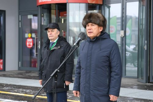 Рустам Минниханов республикăри ял хуçалăх управленийӗсене машинасем панă