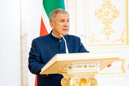 Тутарстан Раисне Рустам Минниханова Молдовăна кӗртмен