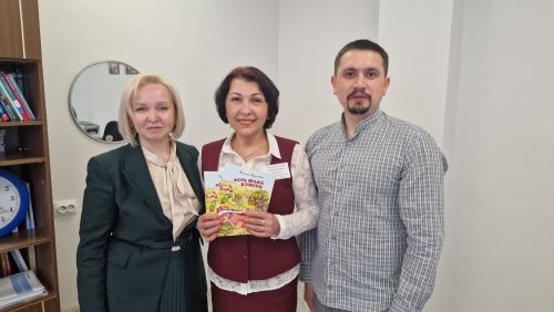 Анат Камăри 34№ чăваш гимназийӗ ирттерекен «Яковлев вулавӗсем» наукăпа практика конференцийӗн авторитечӗ пысăк пулнăран унта хутшăнас текенсем йышлă