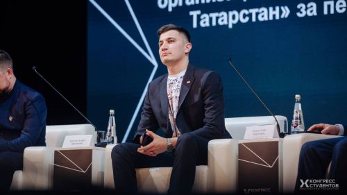 Шамиль Якупов Тутарстан студенчӗсен лигин VII Президенчӗ пулса тӑнӑ