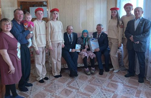 ТЫЛ ӖÇЧЕНӖСЕНЕ САЛАМЛАРĂМĂР