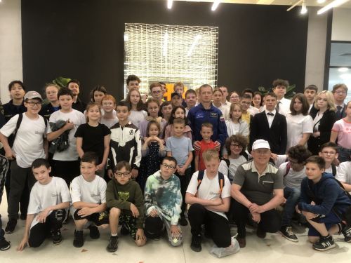 Башир Рамеев ячӗллӗ ИТ-паркра космонавтпа тӗлпулу иртрӗ