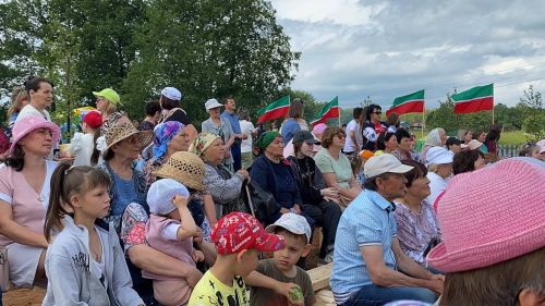 Таркăн ялӗ çӗр çулта