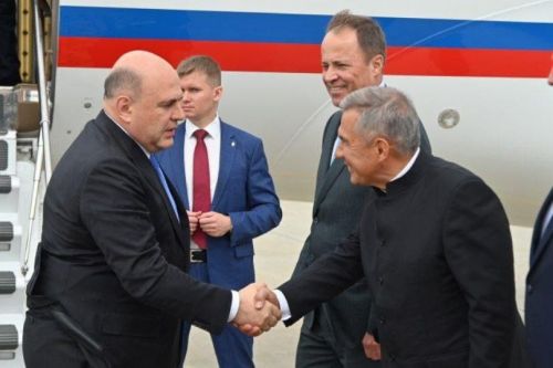 Раççей Федерацийӗн Правительствин Председателӗ Хусанта
